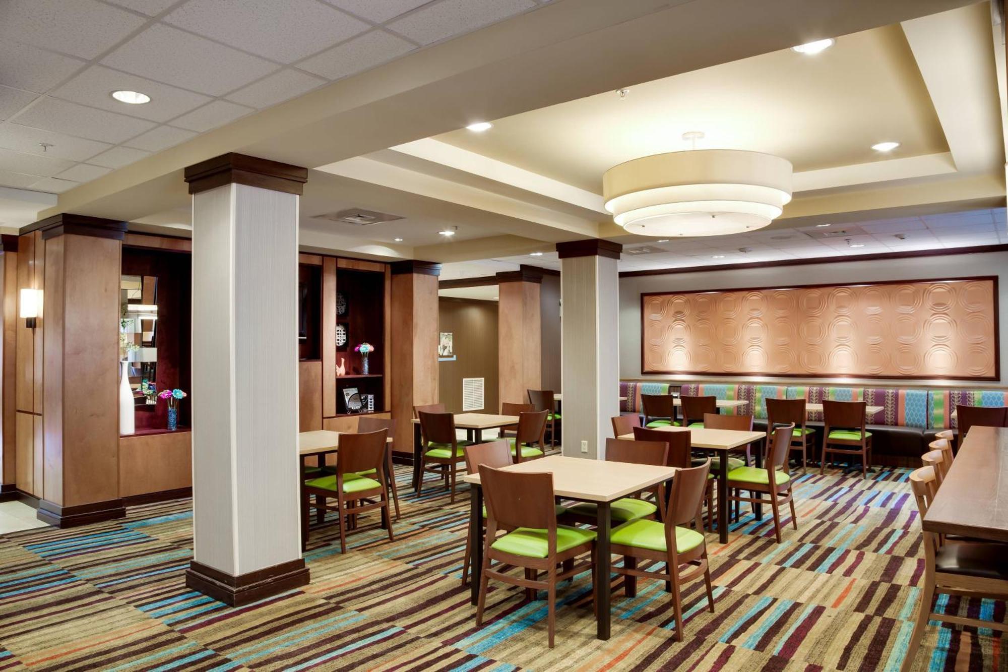 Fairfield Inn & Suites לייק סיטי מראה חיצוני תמונה