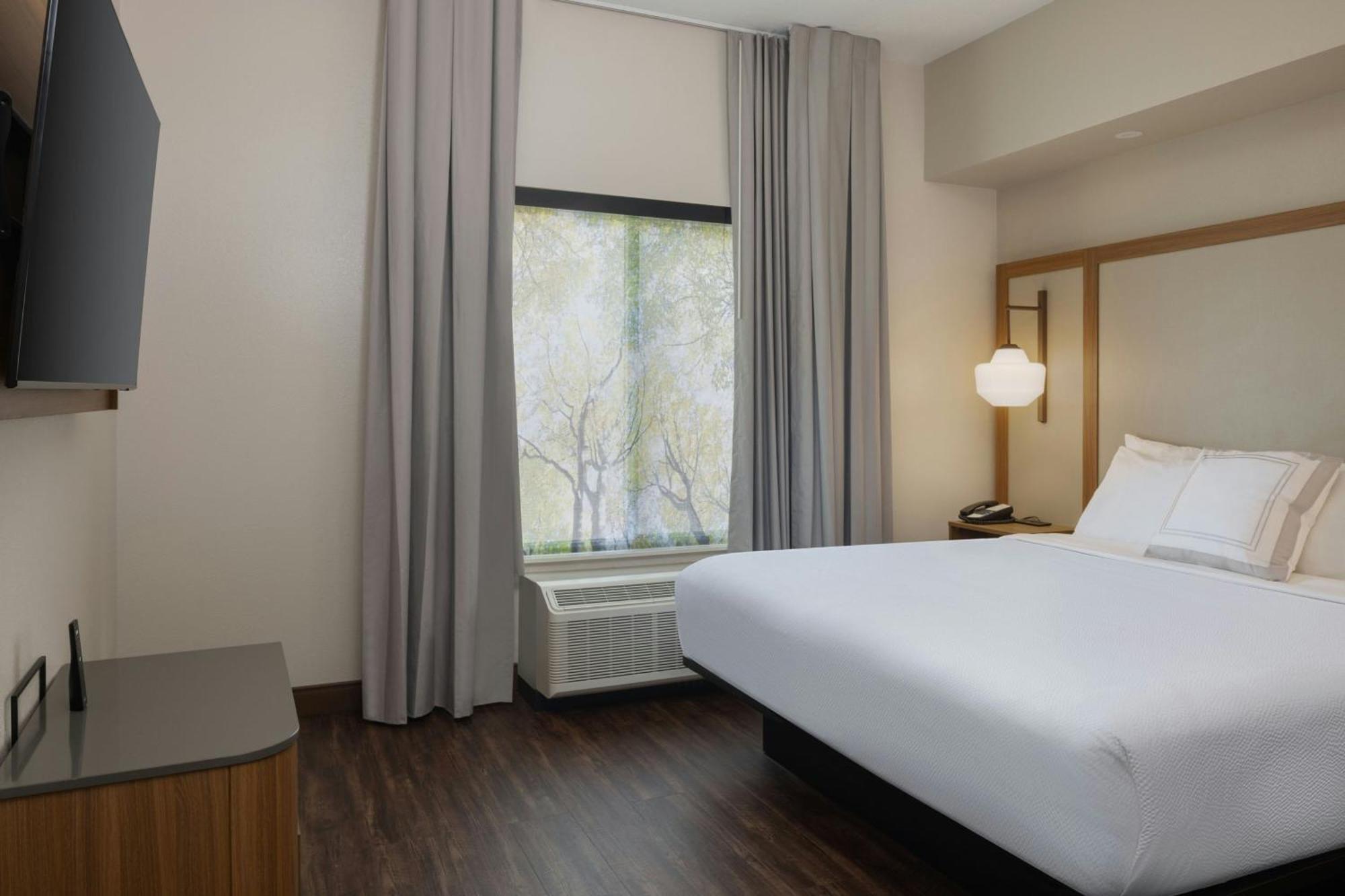 Fairfield Inn & Suites לייק סיטי מראה חיצוני תמונה