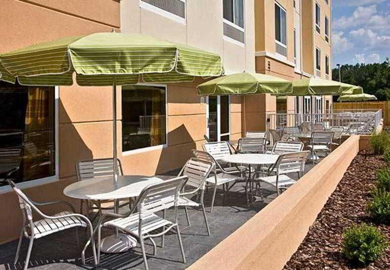 Fairfield Inn & Suites לייק סיטי מסעדה תמונה