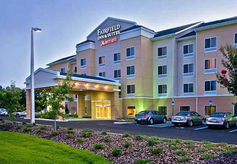 Fairfield Inn & Suites לייק סיטי מראה חיצוני תמונה